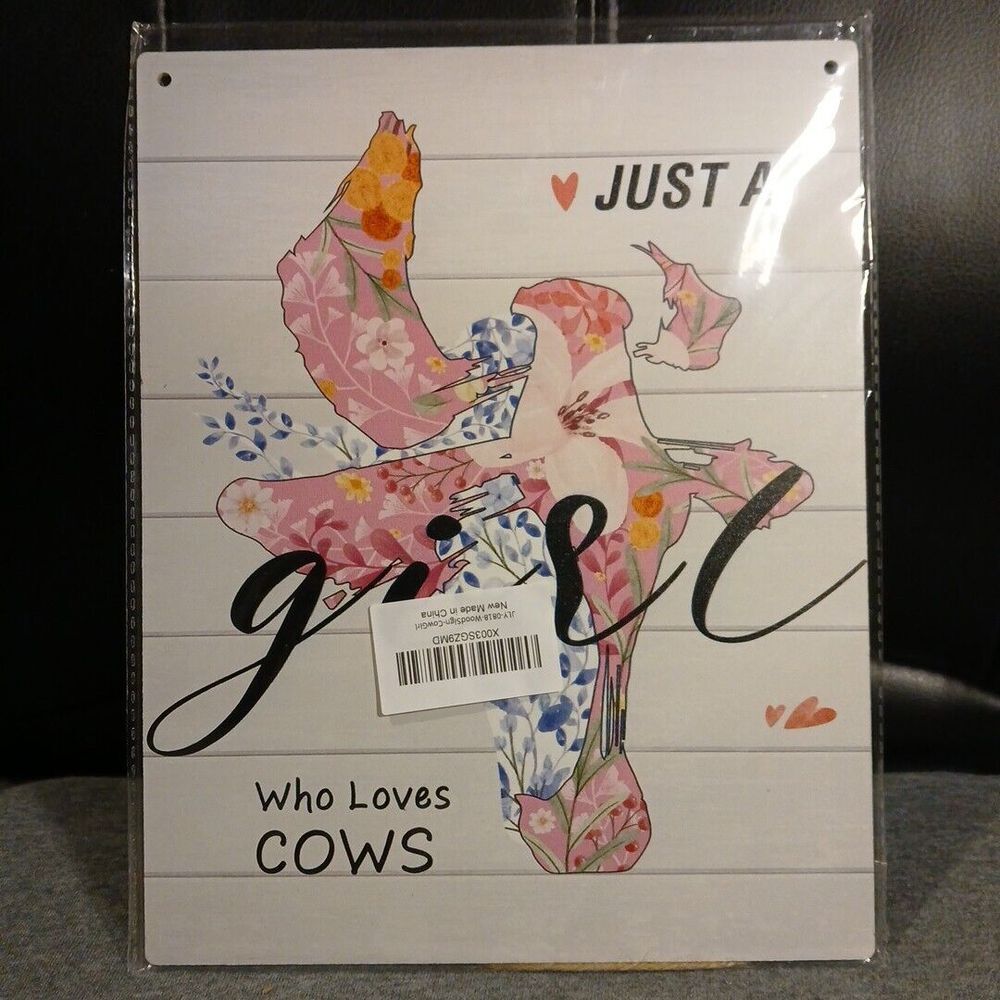 Sign Just A Girl Who Loves Cows‎ Pressboard 8" X 10" Hanging